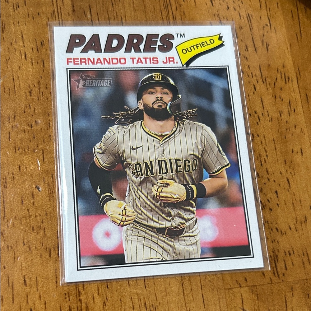 Topps Padres Fernando Tatis Jr. Baseball Card - Brown, Black, Yellow